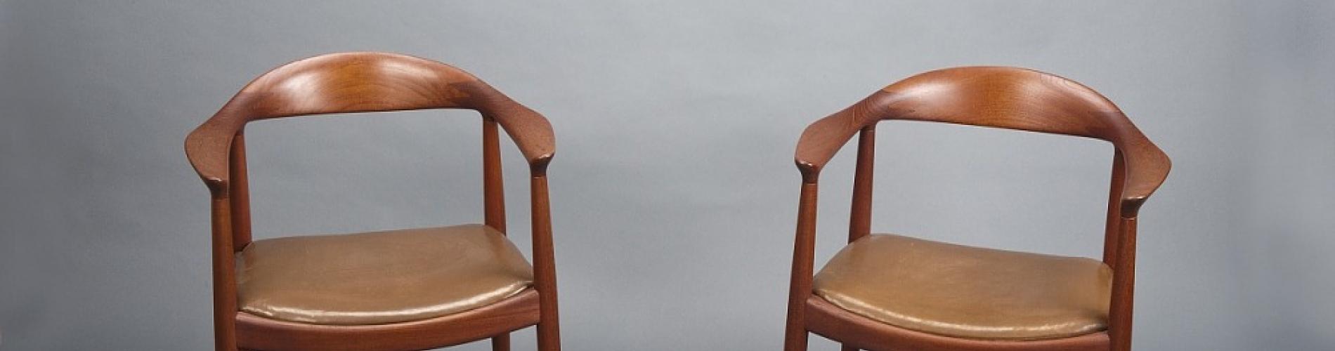 Chairs, used during the September 26, 1960 Nixon and Kennedy presidential debate. Richard Strauss.