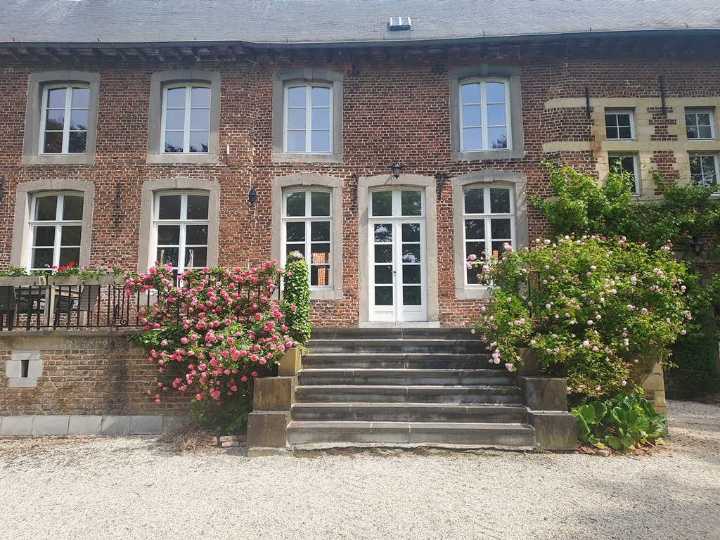 Roses at Widooie Castle