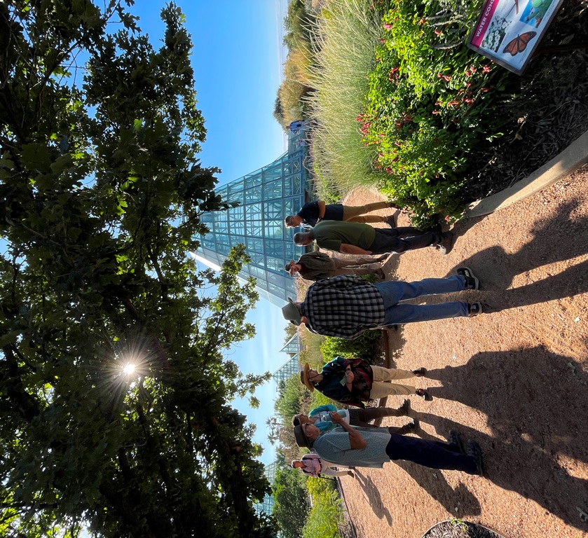 MIchael Eason and participants of the Texas Oak Open Days