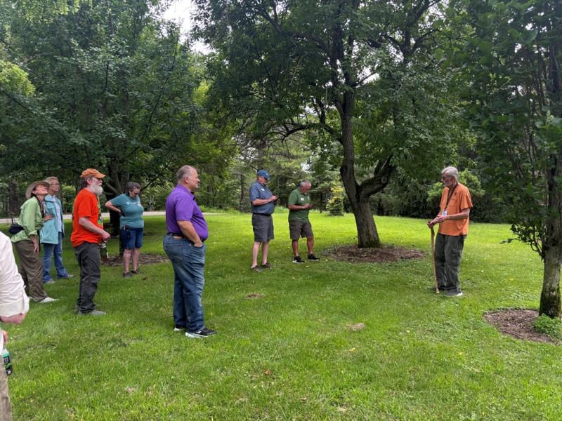 Tour of Starhill Forest Arboretum