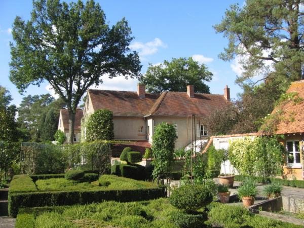 28/09/12. Arboretum des Grandes Bruyères. Photo: R. Cameron.