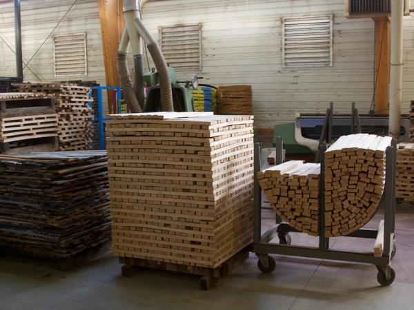 01/10/12. Field Trip, Tonnellerie Nadalié. Photo: J. MacEwen.